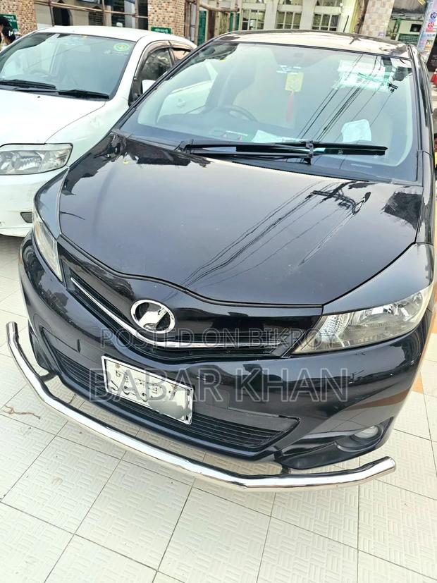 Toyota Vitz 2011 Black