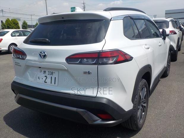Toyota Corolla Cross 2021 Pearl