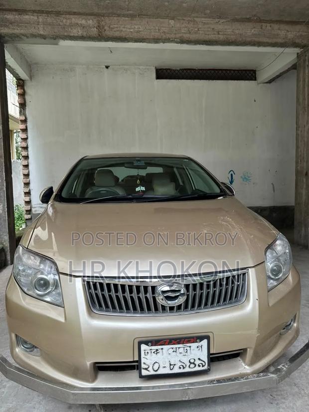Toyota Axio 2010