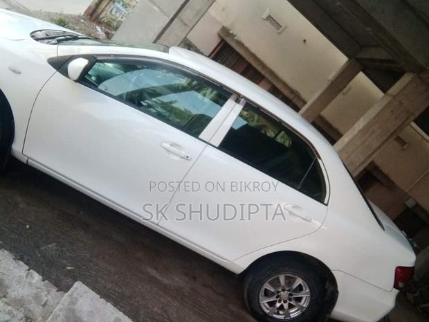 Toyota Axio 1.5 X HID 2WD 2010 White