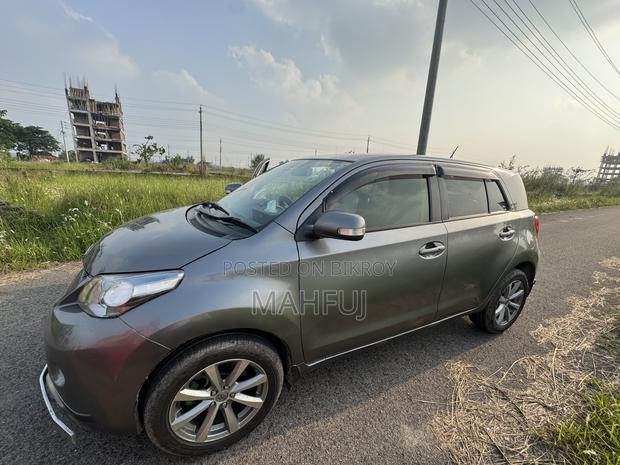 Toyota IST 2008 Gray