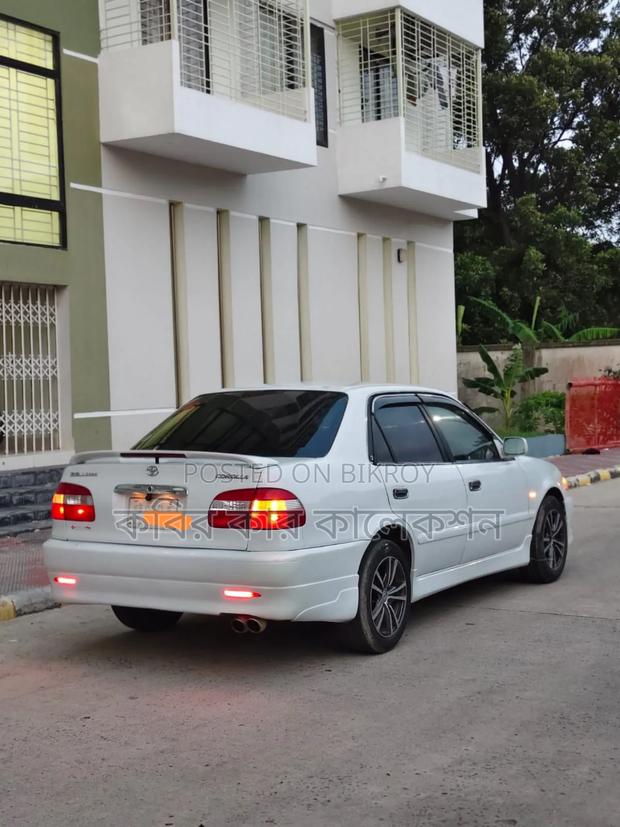 Toyota Corolla 1997 Pearl