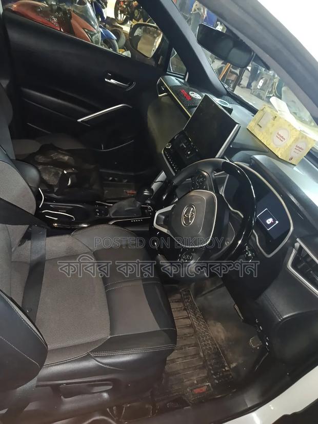 Toyota Corolla Cross 2021 Pearl