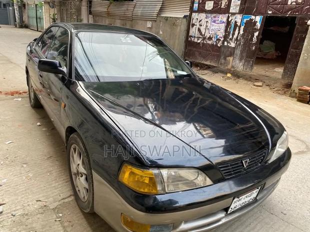 Toyota Vista 1997 Black
