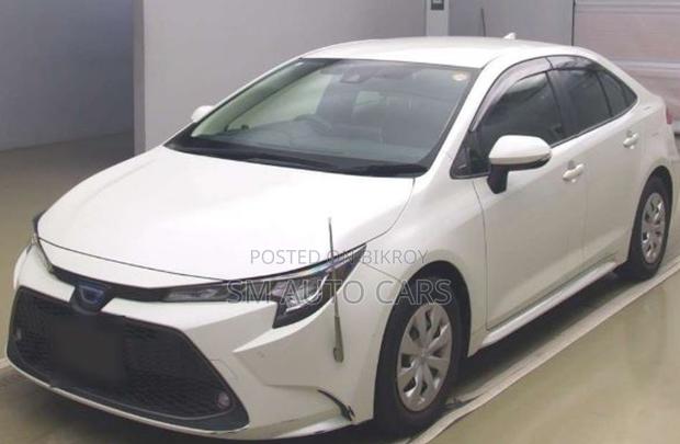 Toyota Corolla 2021 Pearl