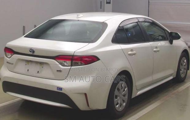 Toyota Corolla 2021 Pearl