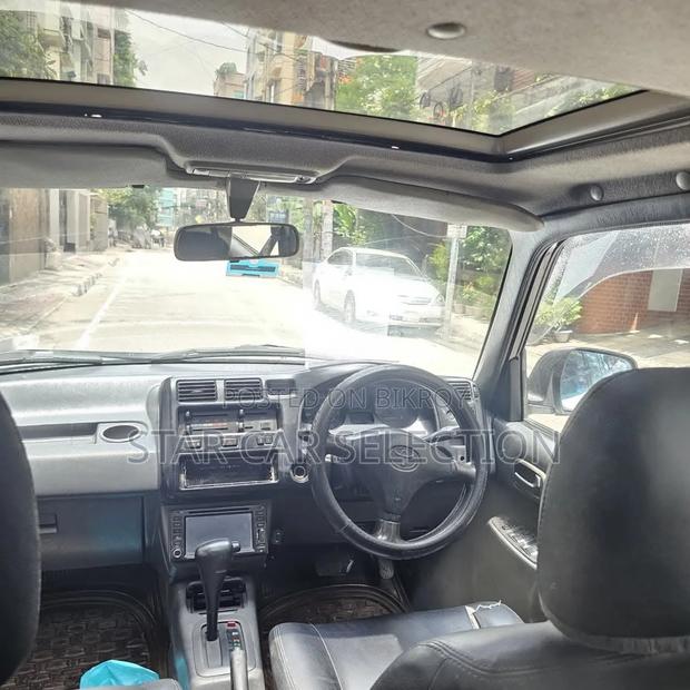 Toyota RAV4 1995 White