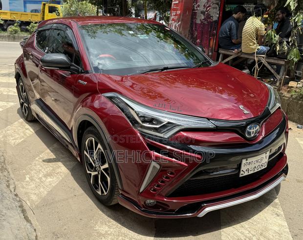 Toyota C-Hr 2017 Maroon