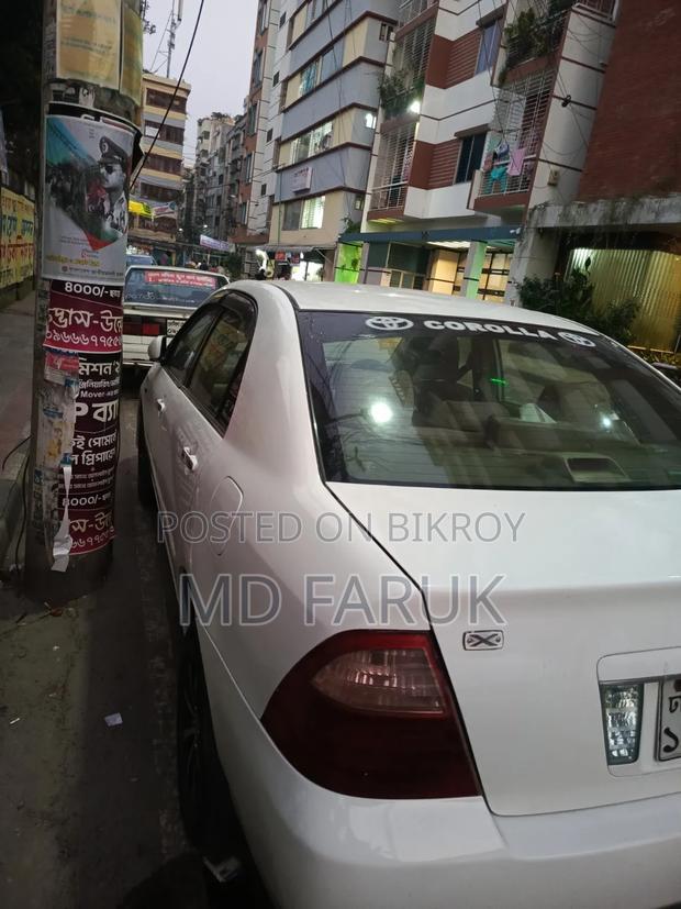 Toyota Corolla 2004 White
