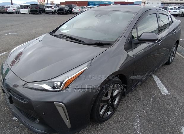 Toyota Prius 2021 Gray