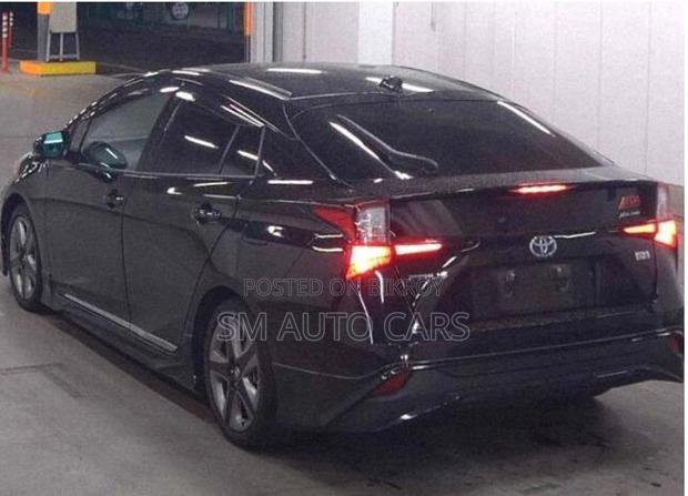 Toyota Prius 2021 Black
