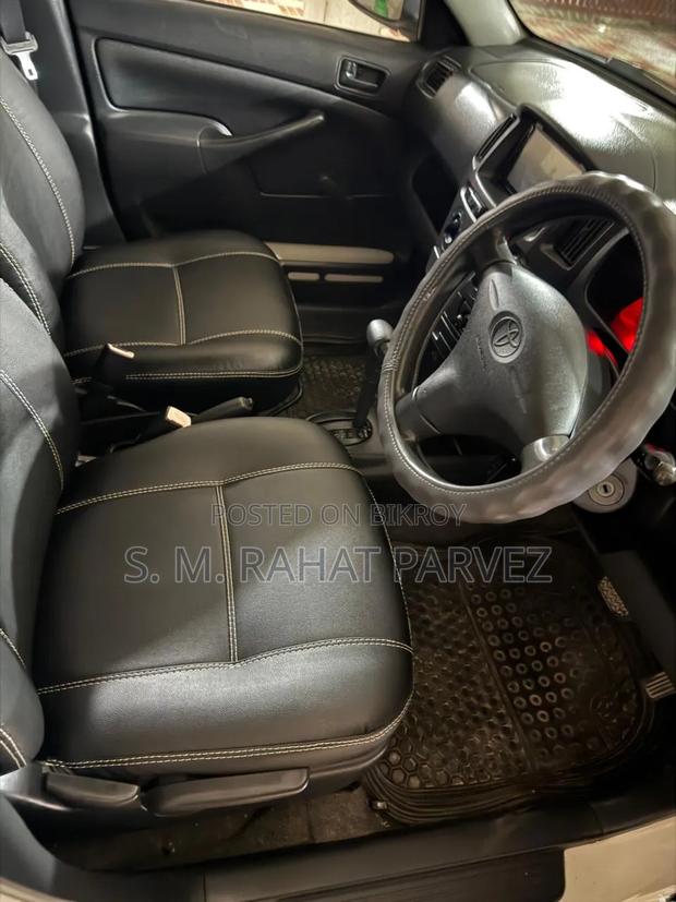 Toyota Probox 2005 White