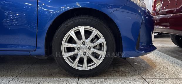 Toyota Corolla Fielder 2020 Blue