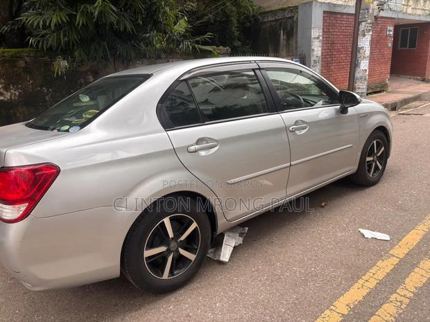 Toyota Axio 2013 Silver
