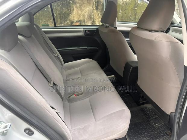 Toyota Axio 2013 Silver