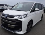 Toyota Noah 2023 Pearl for sale