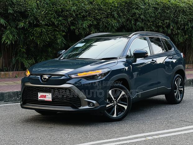 Toyota Corolla Cross 2024 Gray