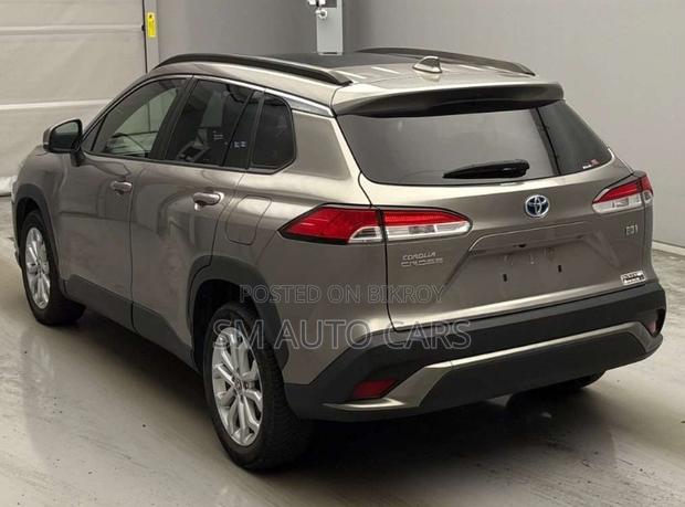 Toyota Corolla Cross 1.8 Hybrid FWD 2022 Brown