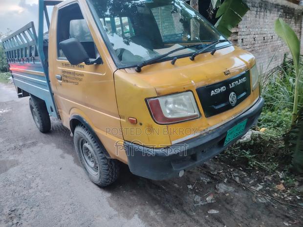 Car 2019 Blue