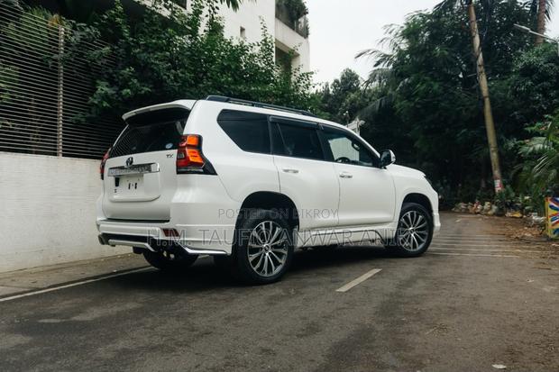 Toyota Land Cruiser Prado 2019 Pearl