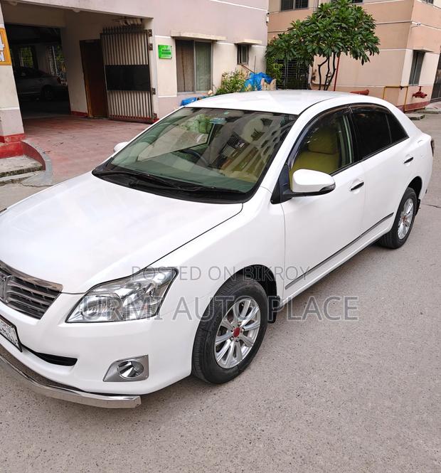 Toyota Premio 2010 Pearl