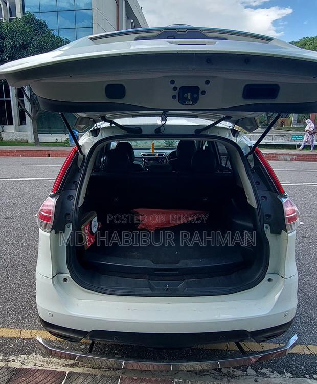 Nissan X-Trail 2.0 Hybrid FWD 2015 Pearl