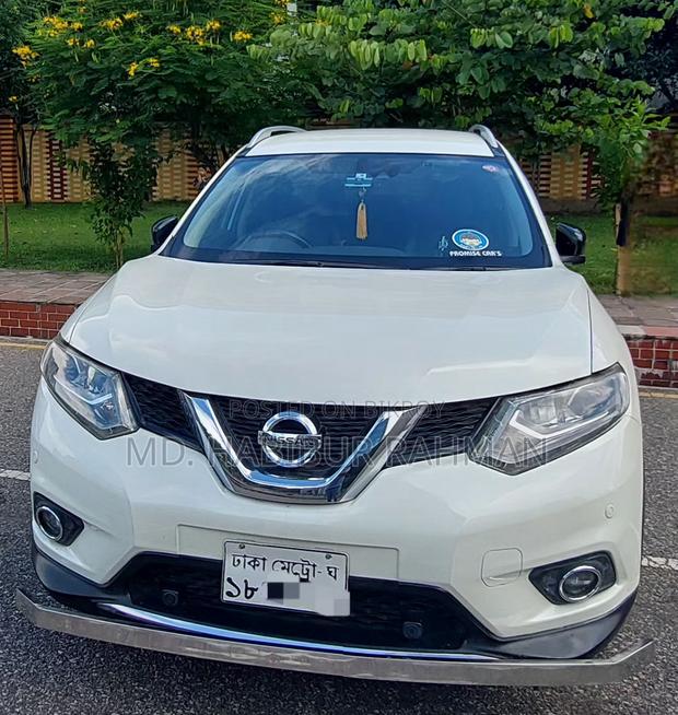 Nissan X-Trail 2.0 Hybrid FWD 2015 Pearl