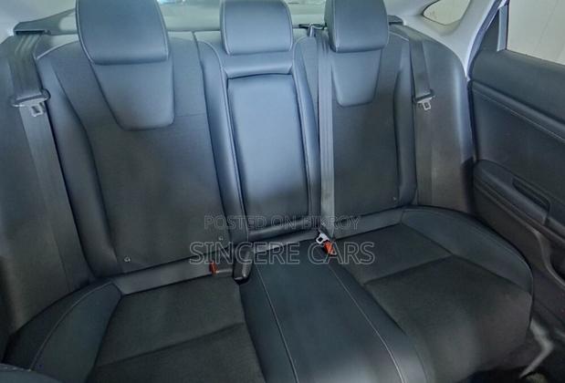 Honda Insight 2021 Pearl