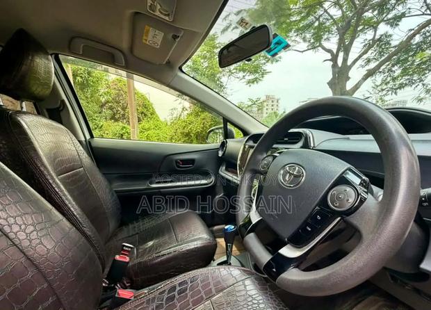 Toyota Aqua 2018 White
