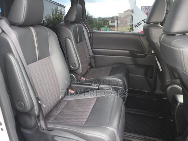 Toyota Noah 2023 Pearl
