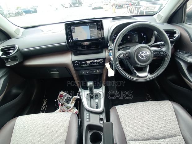 Toyota Yaris Cross 2021 Red
