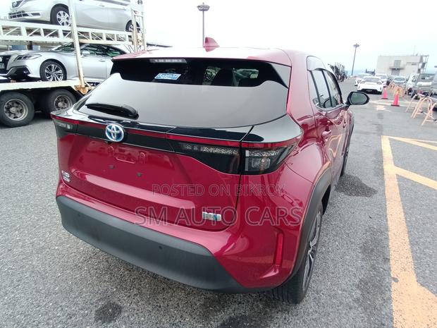 Toyota Yaris Cross 2021 Red