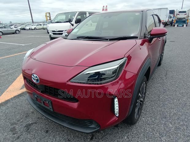 Toyota Yaris Cross 2021 Red