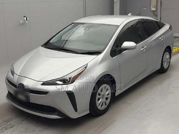 Toyota Prius 2021 Silver