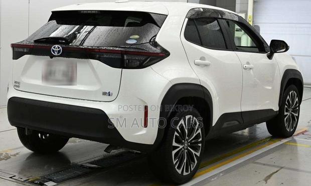 Toyota Yaris Cross 2021 Pearl
