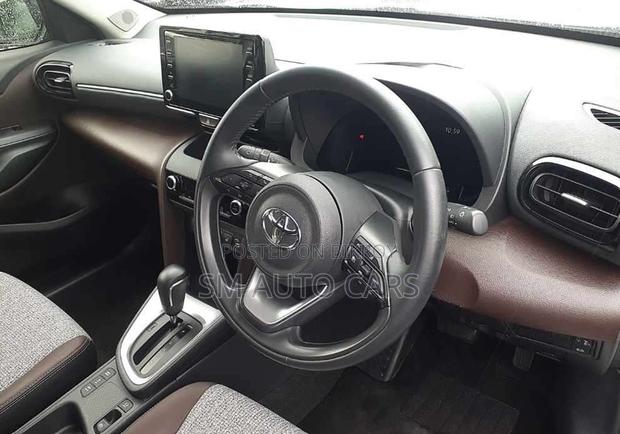 Toyota Yaris Cross 2021 Pearl