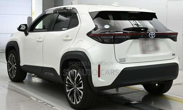 Toyota Yaris Cross 2021 Pearl