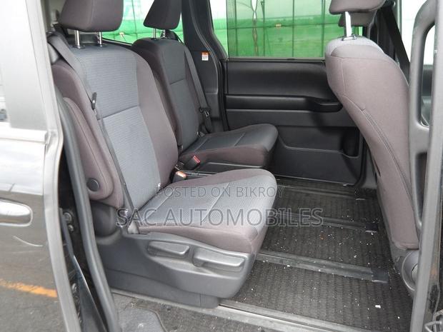 Toyota Noah 2023 Black