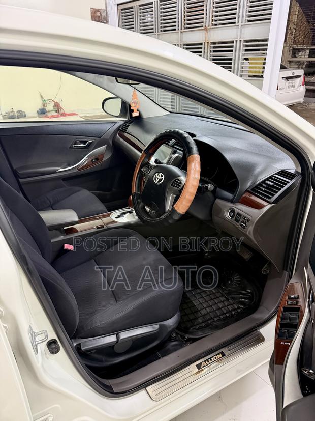 Toyota Allion 2013 Pearl