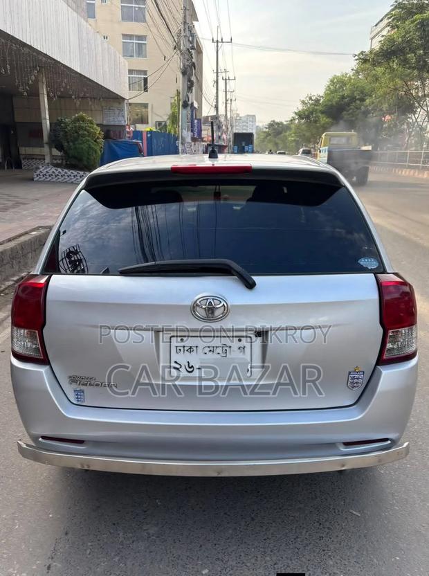 Toyota Corolla Fielder 1.5 Petrol FWD 2012 Silver