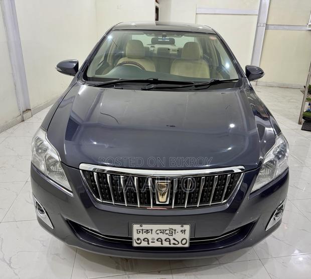 Toyota Premio 2014 Gray