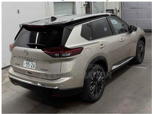 New Nissan X-Trail 2025 Gray