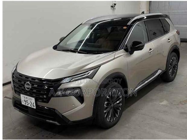 New Nissan X-Trail 2025 Gray