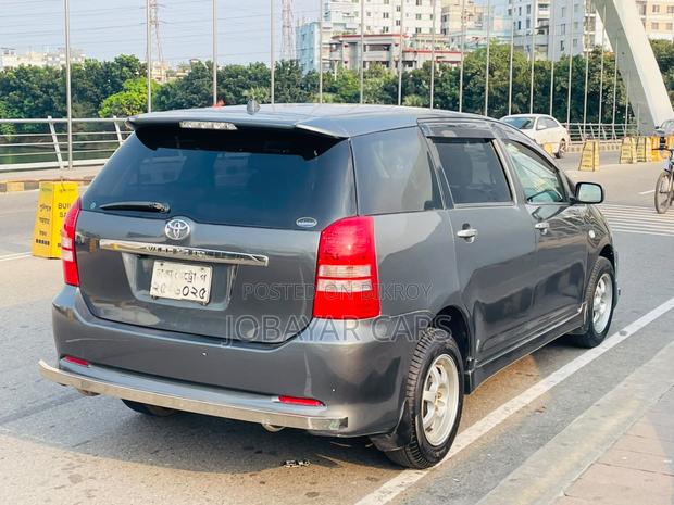 Toyota Wish 2004 Gray