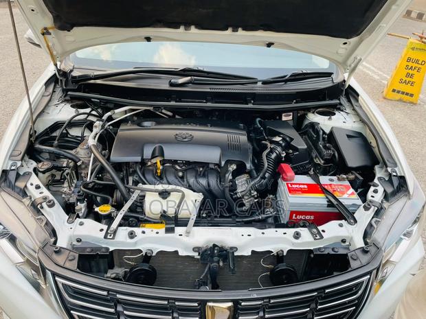 Toyota Premio 2016 Pearl
