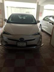 Toyota Prius 4dr Hatchback (1.8L 4cyl gas/electric hybrid CVT) 2016 for sale