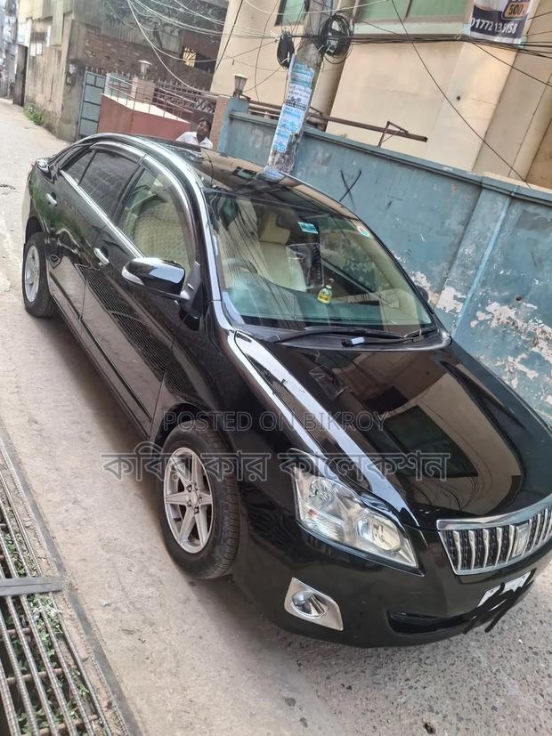 Toyota Premio 2014 Black