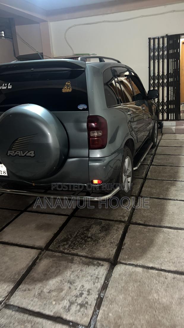 Toyota RAV4 1.8 2004 Silver