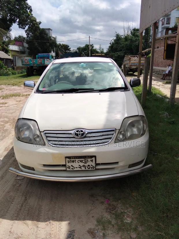 Toyota Corolla Sedan 2003 White