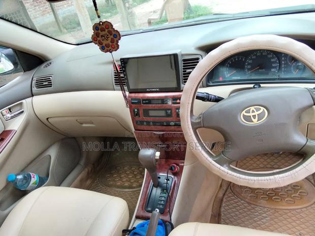 Toyota Corolla Sedan 2003 White